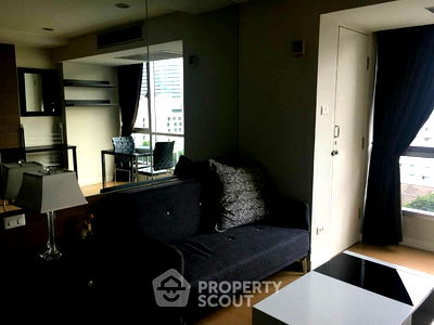 คอนโดให้เช่า : คอนโด สตูดิโอ ที่ เดอะ เทรนดี้ คอนโดมิเนียม ใกล้ BTS นานา (ID 883687)