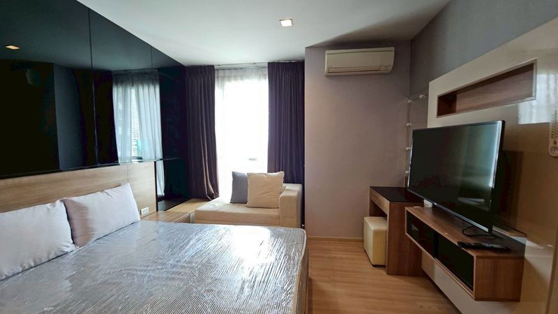 picture 🌇Rhythm Sathorn 21 for Rent" BTS Taksin 250 m. "    1B 1B 45 SQM  - 9/13