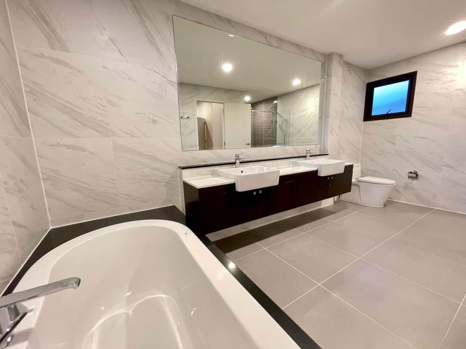 picture For Rent – The City Ramintra 2  ✨ Brand New Luxury Home | Ready to Move In 10 December  📍5 beds 6 bahts  - 13/28