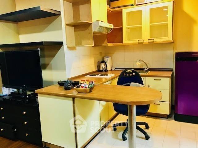 picture 1-BR Condo at Baan Ploenchit near BTS Nana (ID 386797) - 3/3