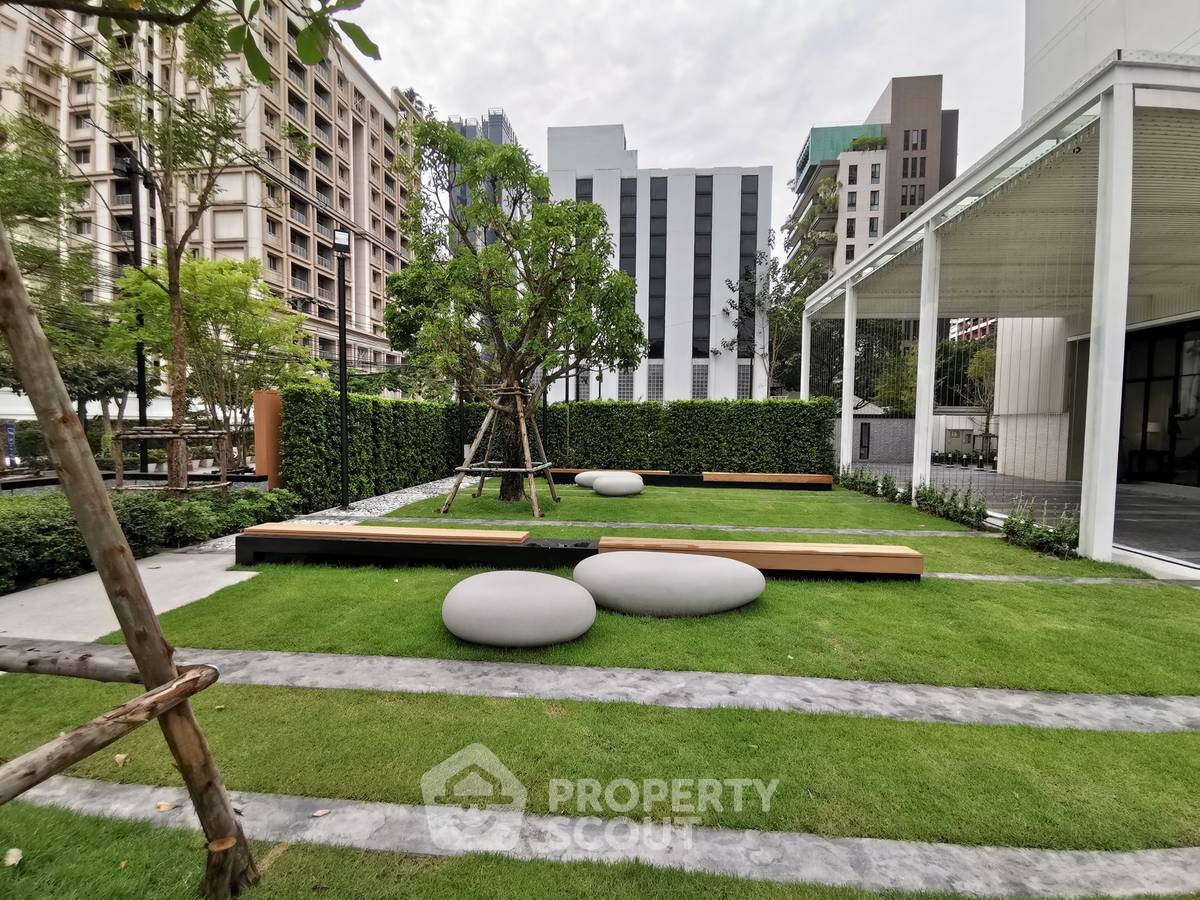 รูป คอนโด 2-ห้องนอน ที่ โนเบิล รีโคล ใกล้ MRT สุขุมวิท (ID 399919) - รูปที่ 5/21
