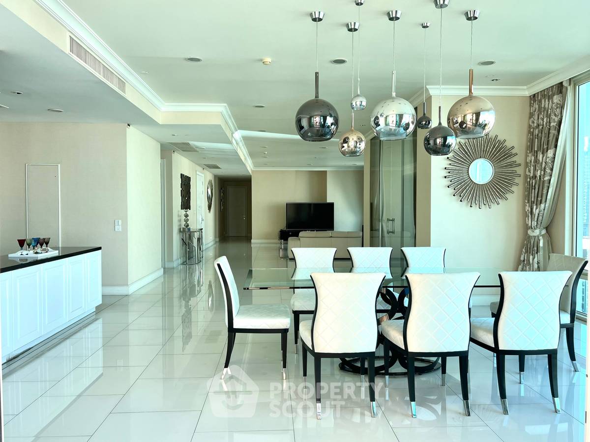 picture 4-bed 4-bath Condo size 355 sq.m. at Royce Private Residences by BTS Asoke for rent (ID 992943) - 10/16