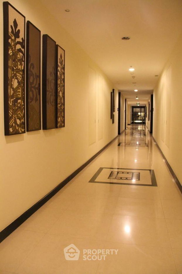 picture 1-BR Condo at The Address Chidlom near BTS Chit Lom (ID 298273) - 2/11