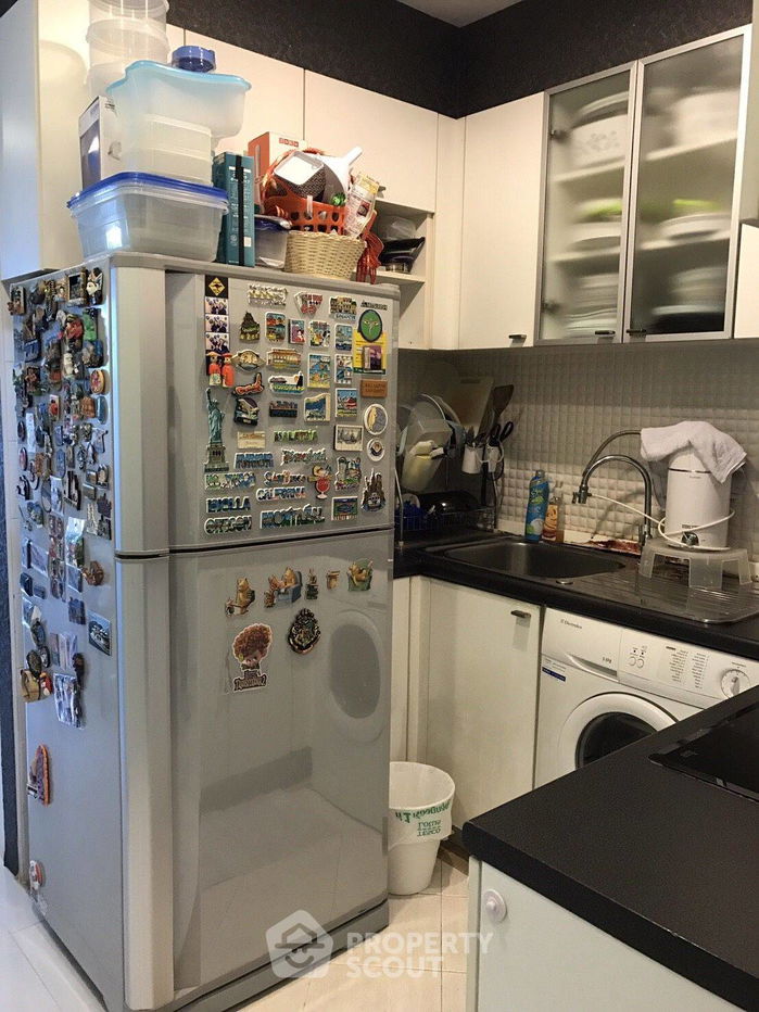 picture 2-BR Condo at Baan Siri Sathorn Condominium near MRT Khlong Toei (ID 2155292) - 11/11
