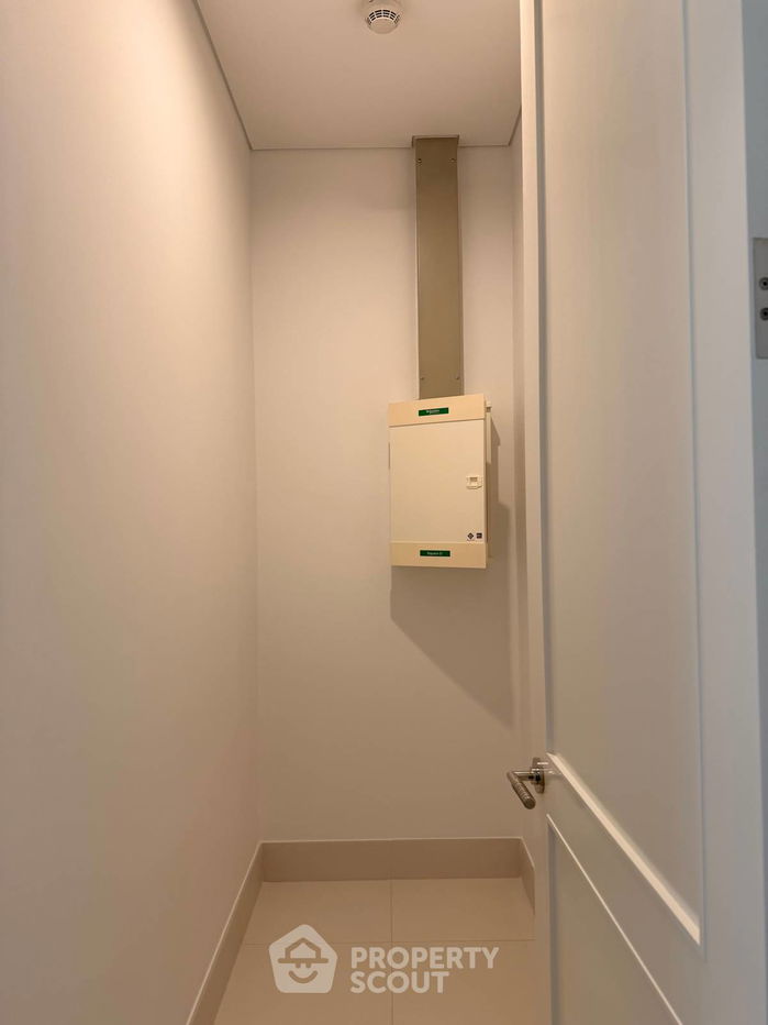 picture 3-BR Condo at The Ritz-Carlton Residences, Bangkok near BTS Chong Nonsi (ID 2289024) - 9/10
