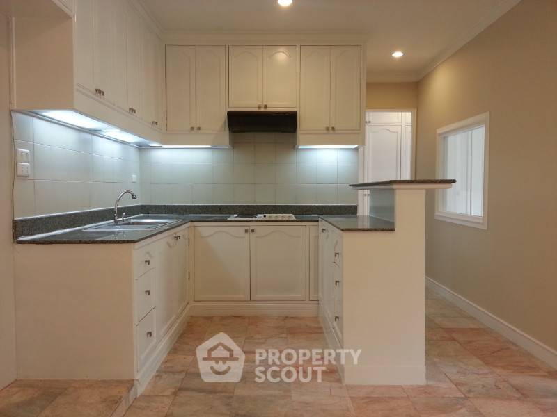 picture 1-BR Condo at Saranjai Mansion Condominium near BTS Nana (ID 566986) - 6/16