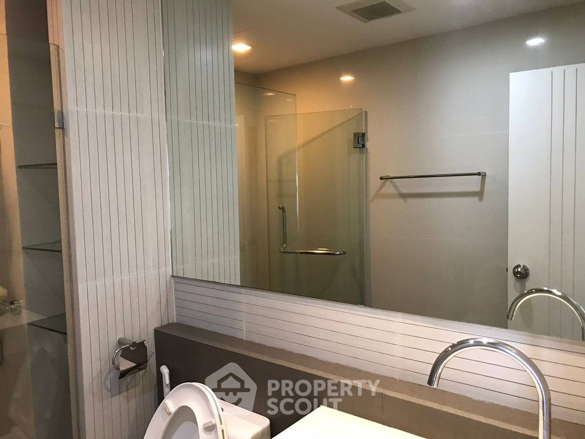 picture 1-BR Condo at Tree Condo Luxe Sukhumvit 52 near BTS On Nut (ID 1761115) - 12/13