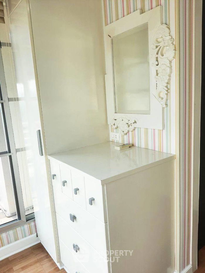 picture 3-BR Condo at Baan Klang Krung Siam-Pathumwan Condominium near BTS Ratchathewi (ID 457750) - 24/42