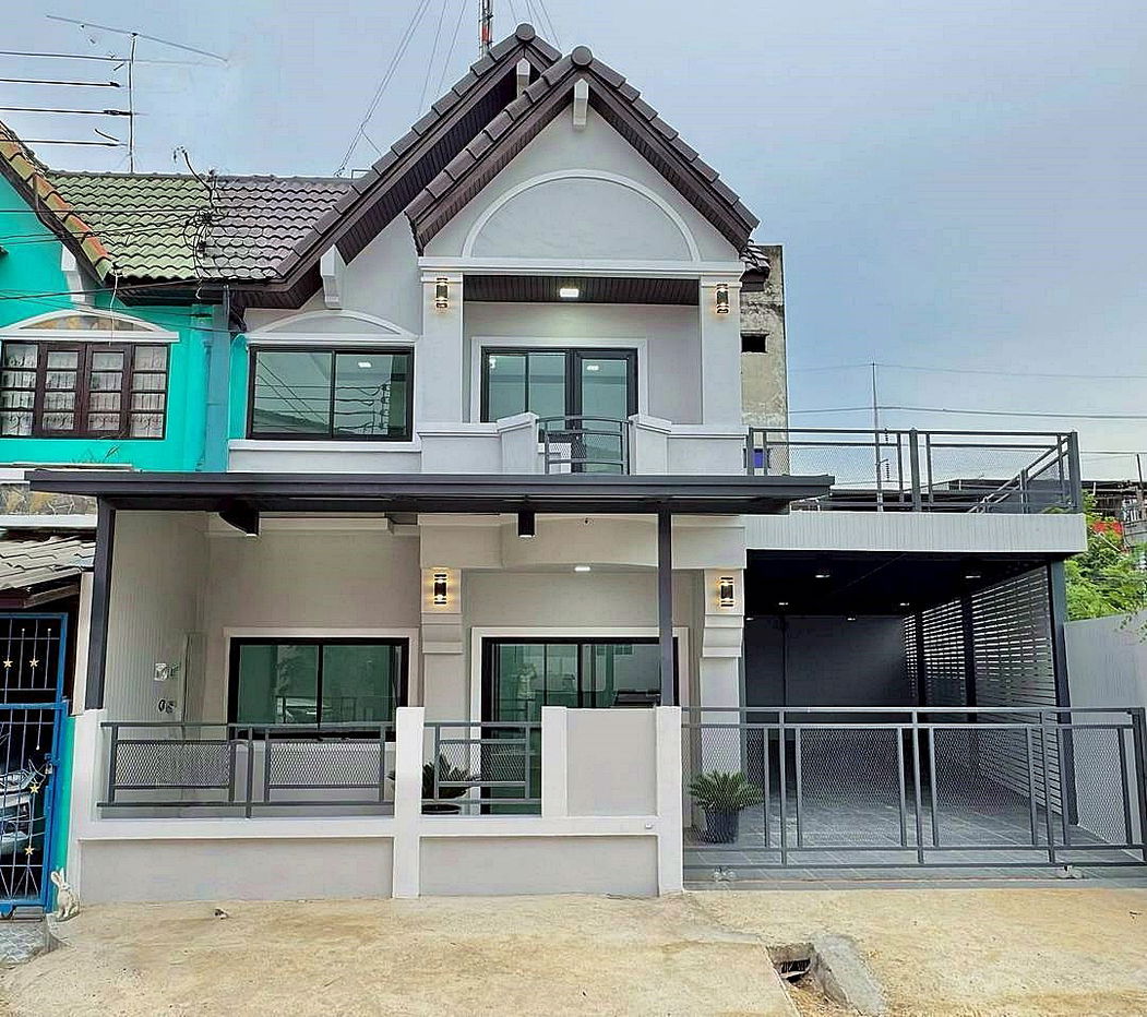 รูป บ้านสวยมาก 4 ห้องนอน หลังริม  มีระเบียงชั้น 2  #หมู่บ้านรัตนาธานี บางบัวทอง  รีโนเวทใหม่  ติดถนนวัดลาดปลาดุก  ใกล้เซ็นทรัล เวสเกต - รูปที่ 1/20