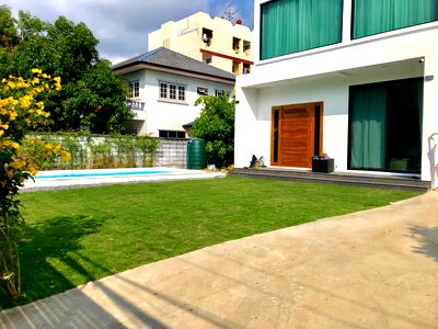 Houses for rent BTS Bang Na : 🟢For Rent🟢Luxury modern style house with swimming pool, Udomsuk 42 (Sukhumvit 103)📱ADD LINE @nathong97 (Reply ⚡ 24 Hr) P1289