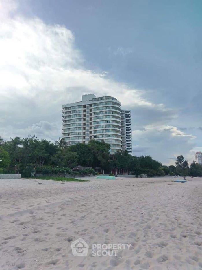 picture 2-BR Condo at Baan Hansa Condo close to Khao Takiab beach (ID 1699414) - 8/9