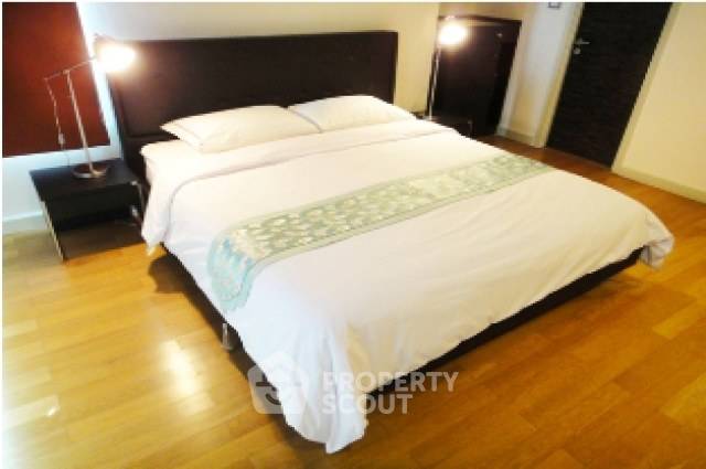 picture 2-BR Condo at Watermark Chaophraya near BTS Krung Thon Buri (ID 510107) - 6/6