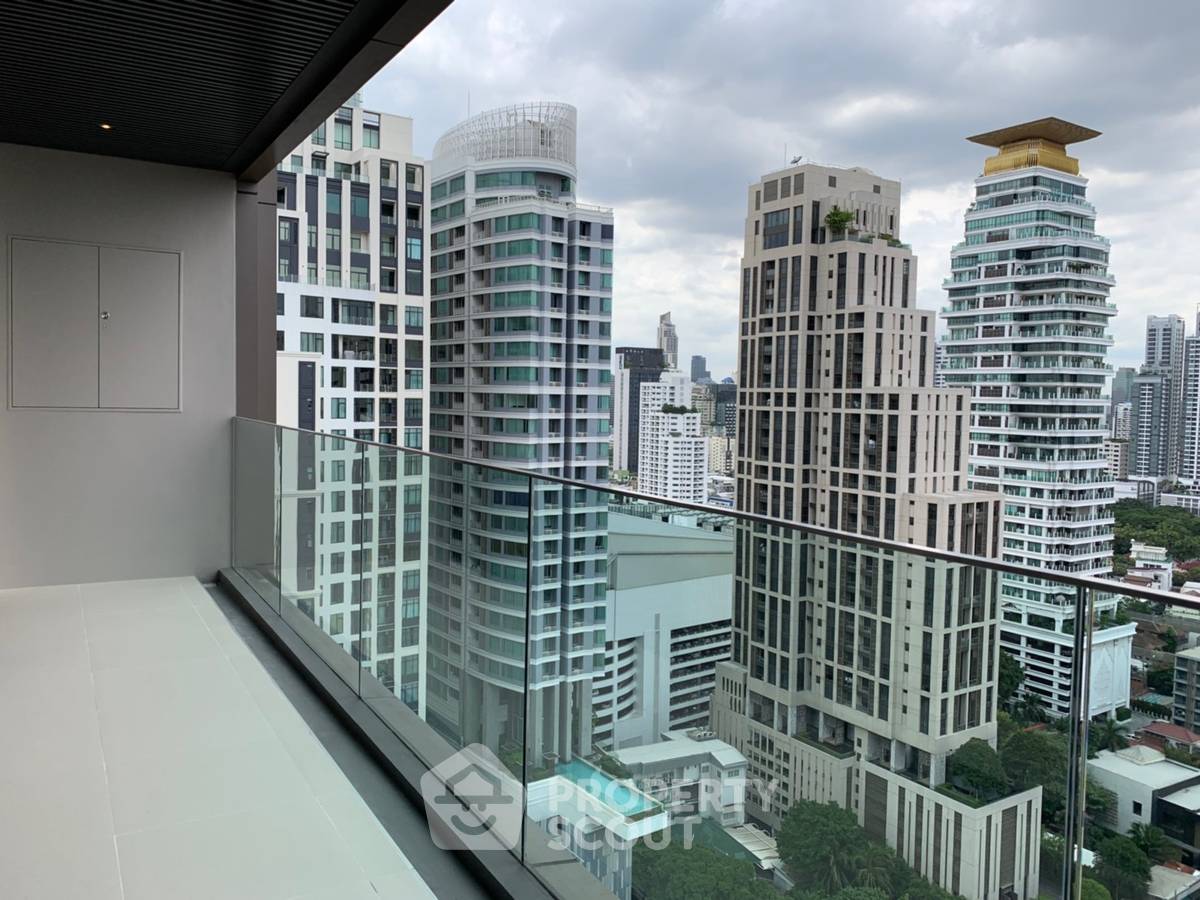 picture 2-BR Condo at Vittorio Sukhumvit 39 near BTS Phrom Phong (ID 888763) - 21/24