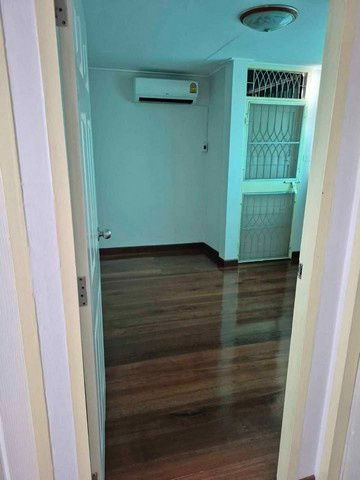 รูป HR2824ให้เช่าบ้านเดี่ยว 2 ชั้น 50 ตรว.ซอยประชาราษฎร์บำเพ็ญ 25 ย่านห้วยขวาง เหมาะอยู่อาศัย - รูปที่ 10/20