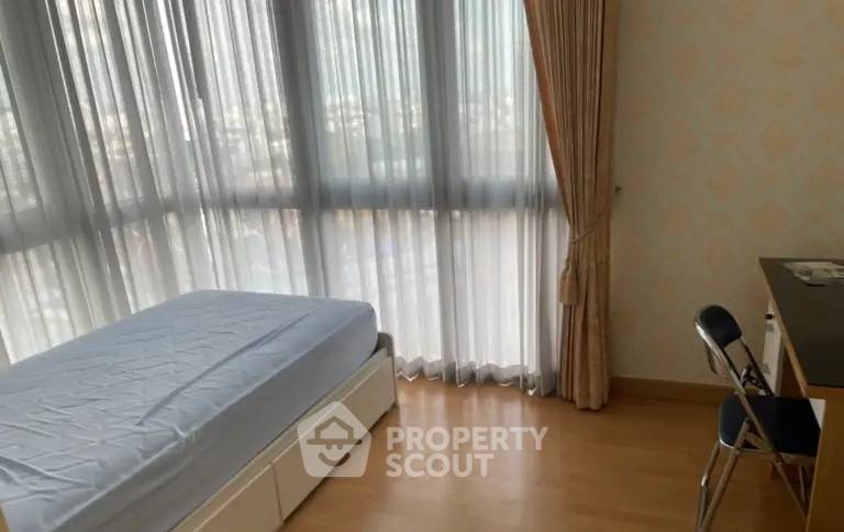 picture 3-BR Condo at Nusasiri Grand Condominium near BTS Ekkamai (ID 1801629) - 9/11