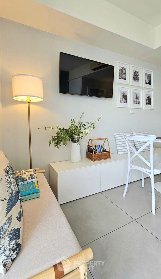 picture 1-BR Condo at Unixx South Pattaya close to Phratamnak (ID 2286525) - 9/14