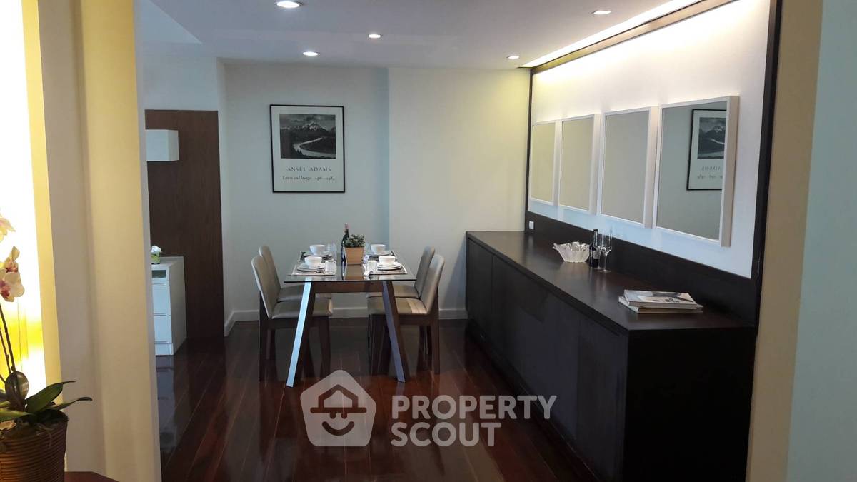 รูป คอนโด 2-ห้องนอน ที่ อเวนิว 61 คอนโดมิเนียม ใกล้ BTS ทองหล่อ (ID 513549) - รูปที่ 4/9
