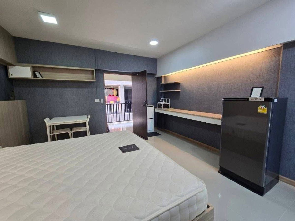 รูป ให้เช่า 𝗦𝗜𝗥𝗜 𝗦𝗿𝗶 - 𝗟𝗮𝘀𝗮𝗹𝗹𝗲 🏡 𝟳,𝟬𝟬𝟬 มีเครื่องซักผ้า ใกล้ 𝗠𝗥𝗧 ศรีลาซาล‼️#ตอบแชทไว 🔥🔥  รหัส C270 - รูปที่ 3/6