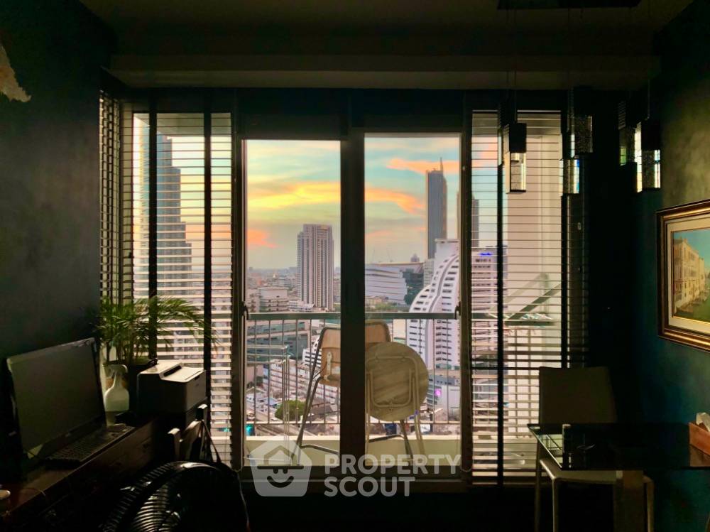 รูป คอนโด 1-ห้องนอน ที่ ริธึ่ม สาทร ใกล้ BTS สะพานตากสิน (ID 755191) - รูปที่ 2/14