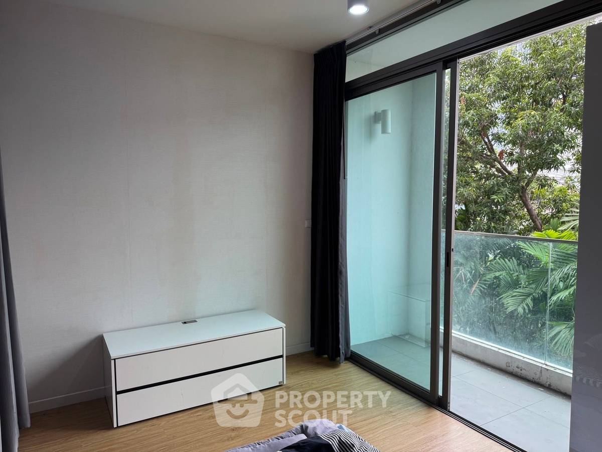 picture 1-BR Condo at Siamese Surawong near MRT Sam Yan (ID 2294513) - 7/17