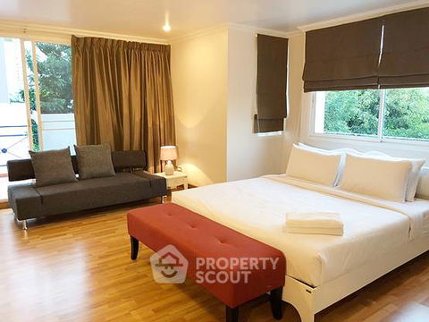 2-BR Condo at Residence Sukhumvit 65 near BTS Ekkamai (ID 20094)