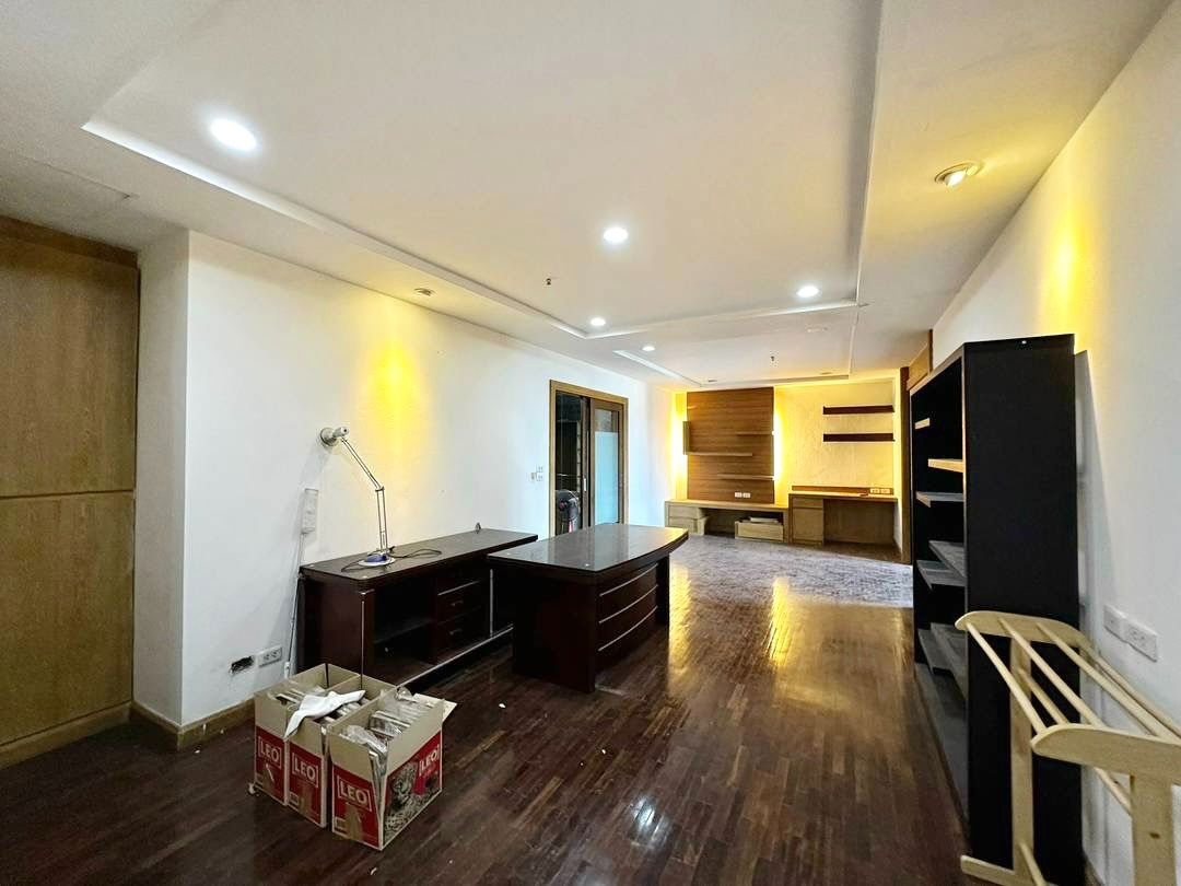 รูป Duplex Suite 2 ชั้น ตึกช้าง - ราคาดีที่สุดในตลาด! พร้อมวิวพาโนรามา คอนโดพื้นที่ 345.23 ตร.ม. โครงสร้างแข็งแรง และเป็นส่วนตัว - รูปที่ 11/14