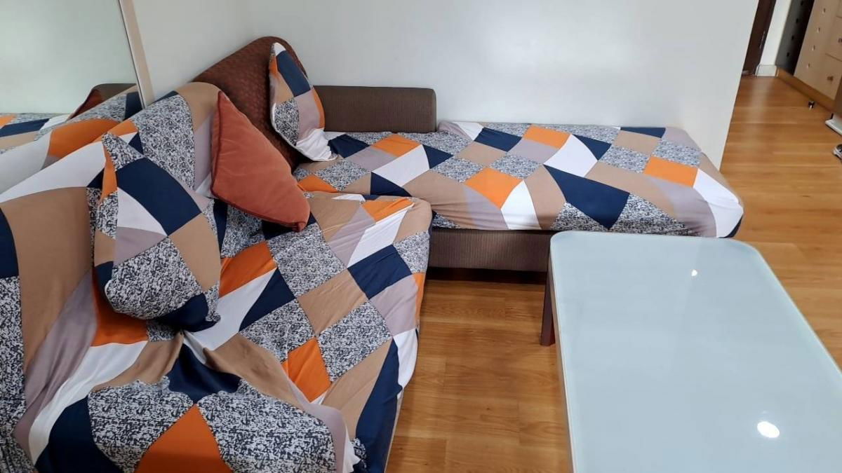 picture The Trendy Condominium      Size 36 sq.m.        studio 1 bathroom - 4/13