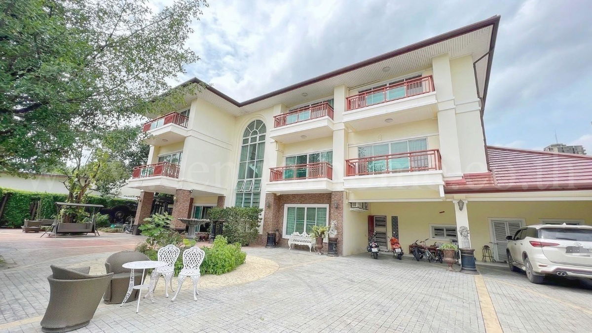 รูป บ้านเดี่ยว 3 ชั้น หมู่บ้านเมืองทองธานี โครงการ 2 บ้านสวย พร้อมอยู่ ราคาถูก - รูปที่ 3/18