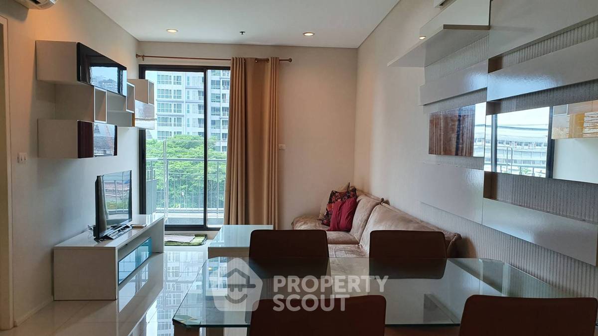 picture 1-BR Condo at Villa Asoke near MRT Phetchaburi (ID 509091) - 1/5