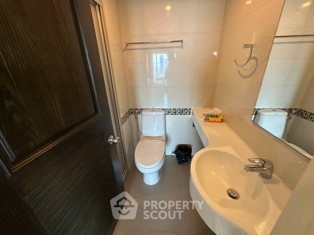 picture 3-BR Condo at Lumpini Park Riverside Rama 3 close to Phra Ram 3 (ID 1551730) - 8/23