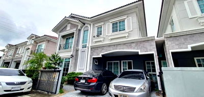 บ้านแฝด ถนนกิ่งแก้ว : ขายบ้านแฝด โกลเด้น นีโอ 2 บางนา-กิ่งแก้ว fully furnitured พร้อมเข้าอยู่ ทำเลดี ใกล้เมกะบางนา