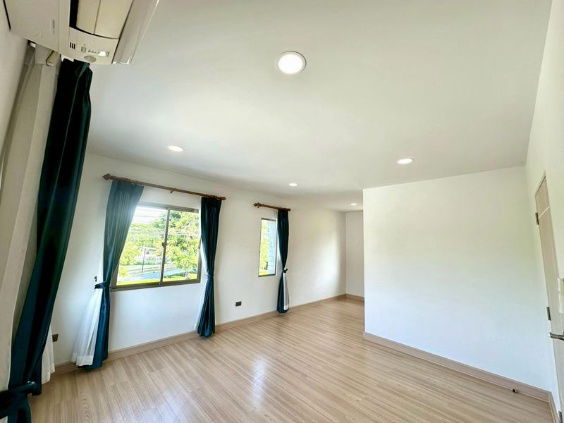 picture For rent Grand Valley Project: Bangsaen - Liang Nong Mon: 4 bedrooms, 3 bathrooms, house near the garden - 16/20