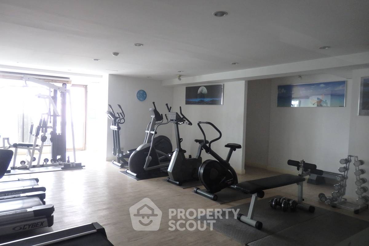 picture 2-BR Condo at Royal Castle Sukhumvit near BTS Phrom Phong (ID 886671) - 16/21