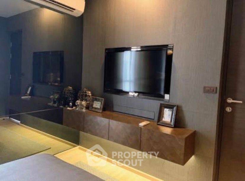 รูป คอนโด 1-ห้องนอน ที่ ริธึ่ม สาทร ใกล้ BTS สะพานตากสิน (ID 804941) - รูปที่ 6/11