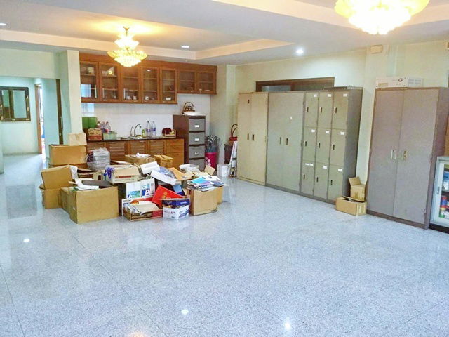 picture company registration 3.5-story commercial building for rent 45sq.wa.The Mall BangKhae 1.2km. LakSon - 3/8