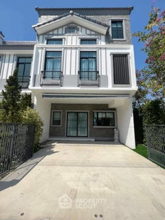 รูปภาพ 3-bedroom house for rent at Indy 5 Bangna Km.7 in Bang Kaeo, Bang Phli, Samut Prakan. The home offers 134 sq m of living space and is available for rent at THB 45,000 per month. Suitable for residents looking for a spacious home in the Bangna Km.7 area. Pets are not permitted. (ID 2296124)