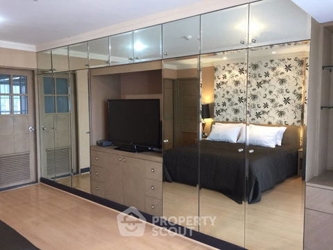 2-BR Condo at Waterford Sukhumvit 50 Condominium near BTS On Nut (ID 1719072)