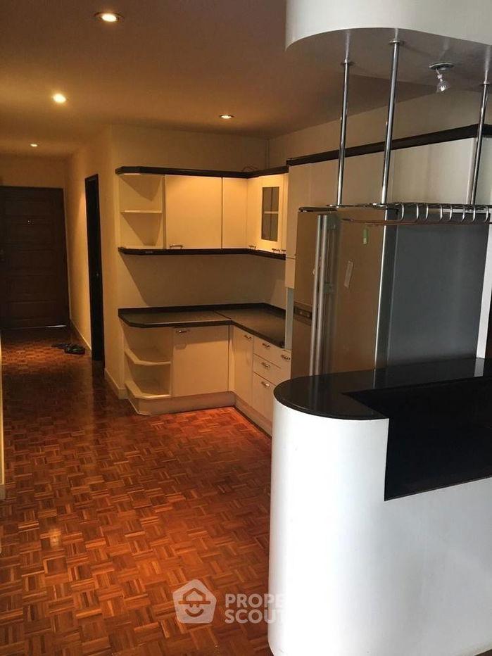 picture 2-BR Condo at Sukhumvit Suite near BTS Nana (ID 387289) - 1/6