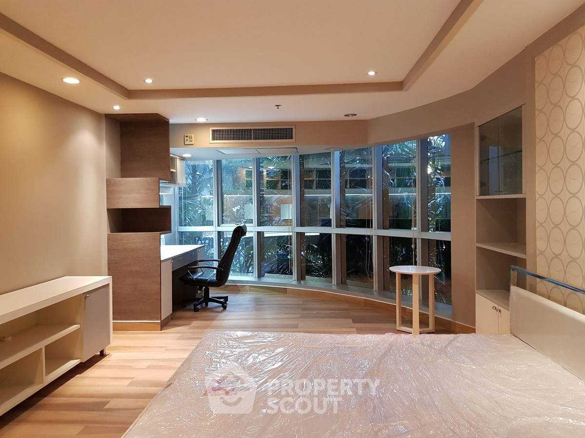 picture 2-BR Condo at The Trendy Condominium near BTS Nana (ID 512273) - 8/13