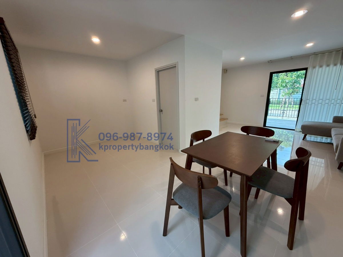 picture For Rent -Townhome Unio Town Srinakarin-Bangna 3 Bed 3 Bath 25000 Baht Near MRT Yellow Line and Mega Bangna - 6/31
