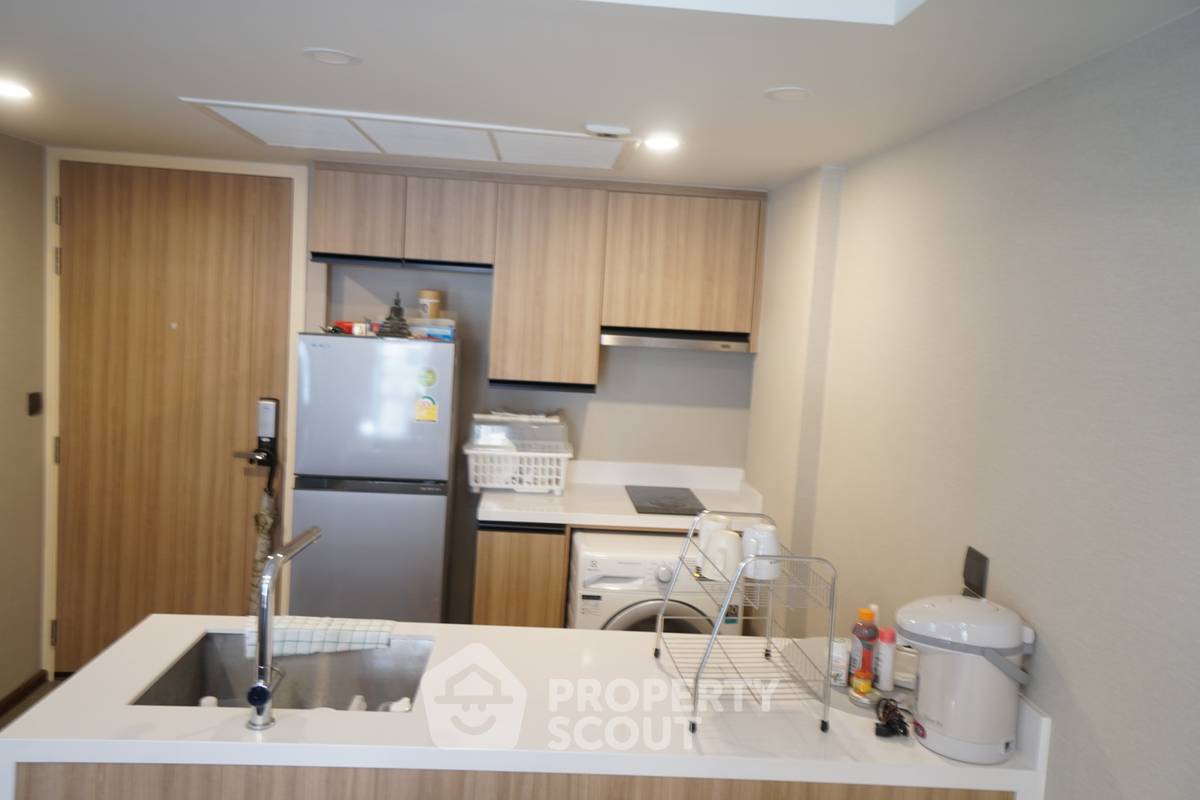 picture 1-BR Condo at Na Vara Residence near BTS Chit Lom (ID 60235) - 5/12