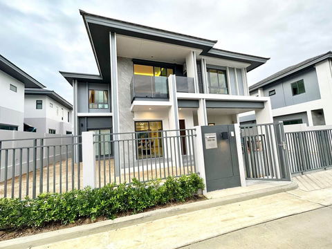 House for Rent – Pattaya Element | Rental Price: 45,000 THB/month Location : Takhian Tia Usable area: 250 sq.m. 4 Bedrooms, 3 Bathrooms
