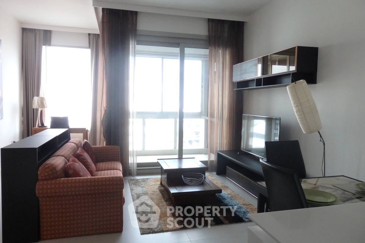 picture 1-BR Condo at 185 Rajadamri near BTS Ratchadamri (ID 881322) - 1/12