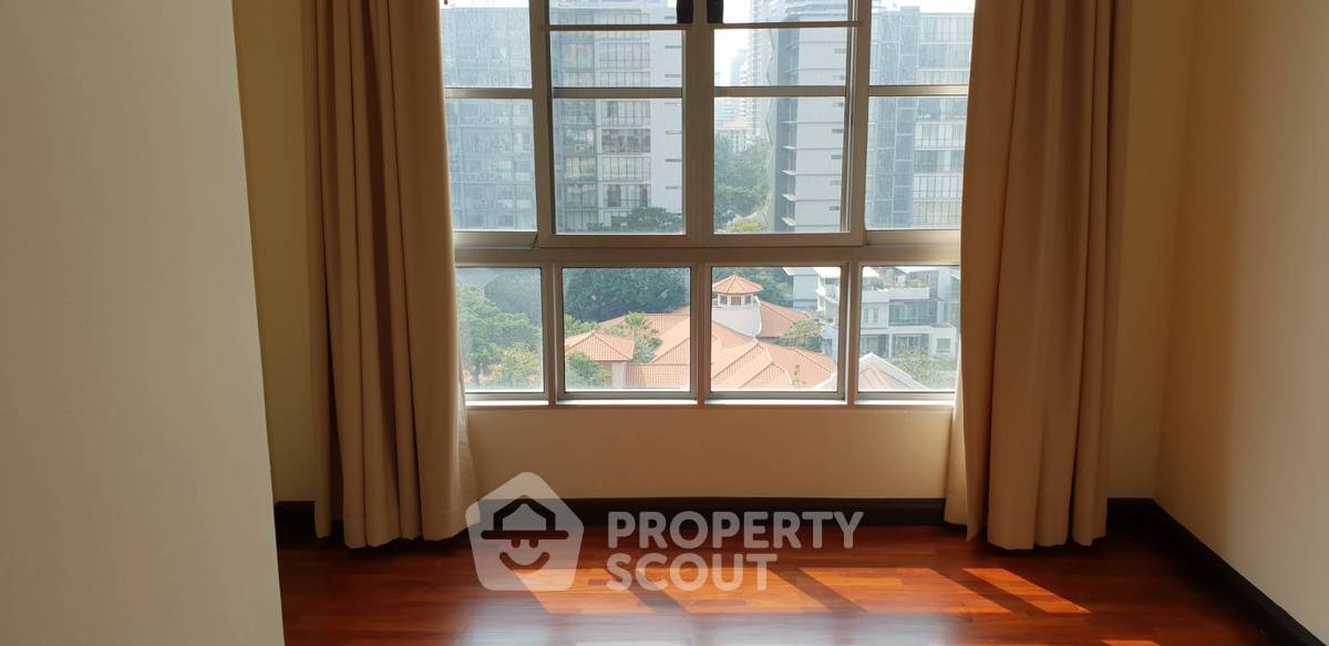 picture 3-BR Condo at Citi Smart Sukhumvit 18 near BTS Asok (ID 1988261) - 15/20