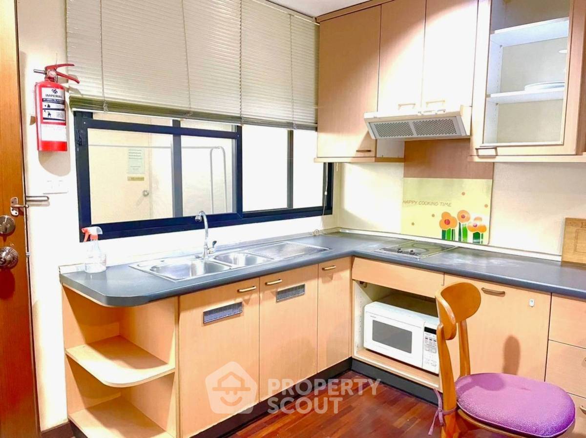 picture 2-BR Condo at Baan Chan Condominium close to Thong Lo (ID 1126332) - 3/8