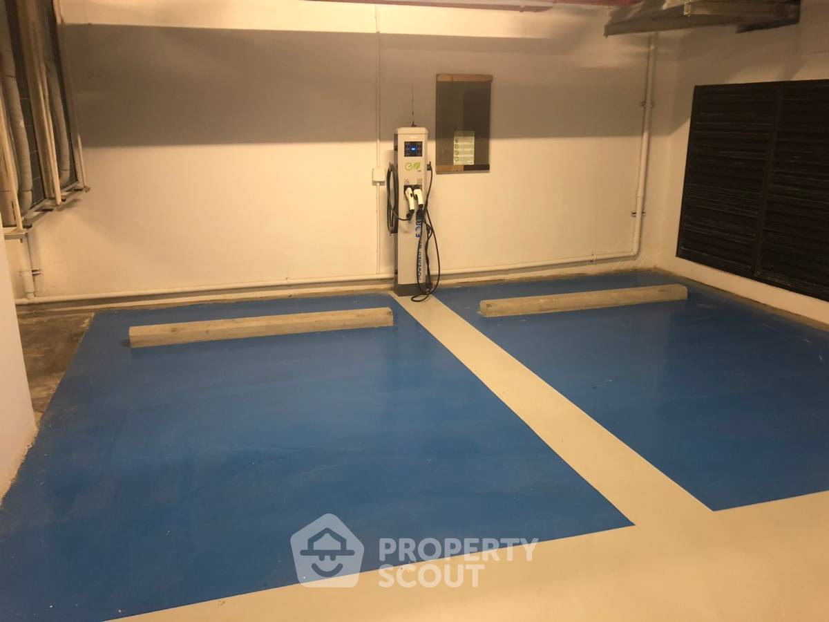 picture 2-BR Condo at Vtara 36 near BTS Thong Lor (ID 363019) - 30/63