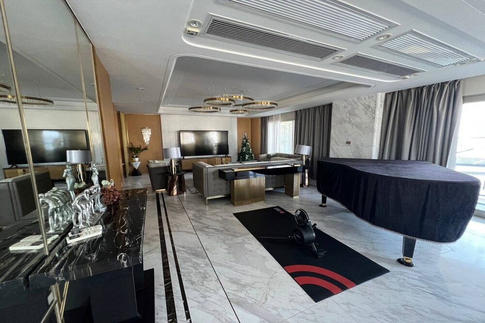 picture  For Sale !! high floor 20++, private swimming pool!!🔥 Code C20250800091....Le Raffine Sukhumvit 24, 3 bed Duplex, 5 bath, furnished, Special Deal!!📣 - 4/17