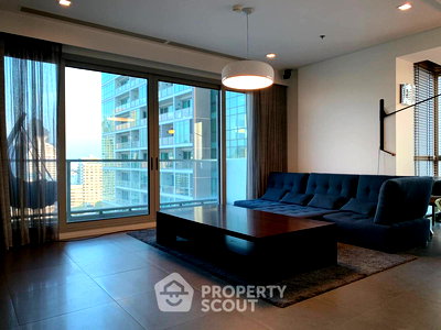 ขายคอนโด : คอนโด 2-ห้องนอน ที่ เดอะ ริเวอร์ คอนโดมิเนียม ใกล้ BTS สะพานตากสิน (ID 513216)