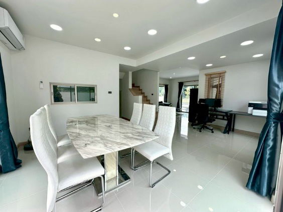 picture For rent Grand Valley Project: Bangsaen - Liang Nong Mon: 4 bedrooms, 3 bathrooms, house near the garden - 3/20
