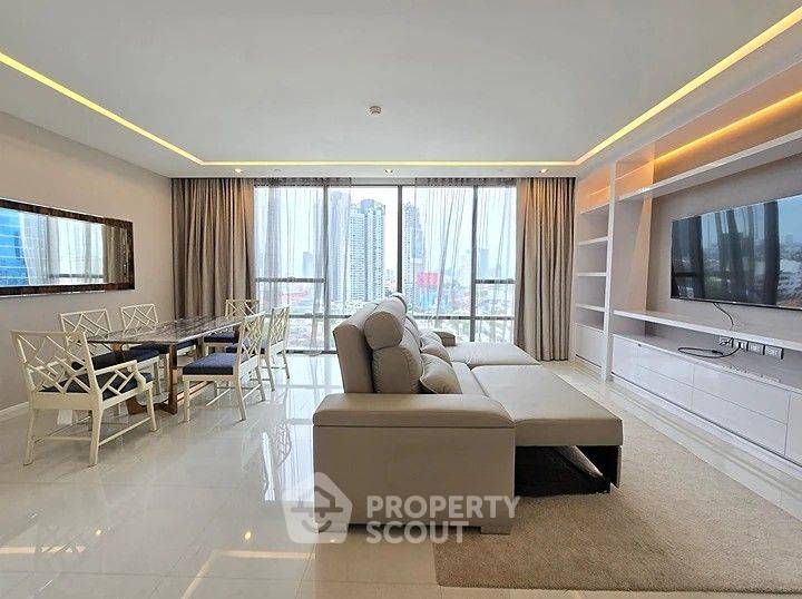 picture 2-BR Condo at The Bangkok Sathorn near BTS Surasak (ID 1804125) - 1/21
